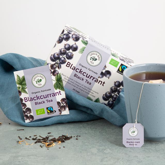 green bird blackcurrant black tea