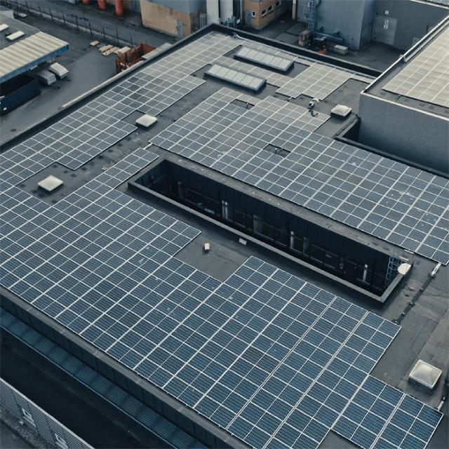 Solceller på taget af BKI